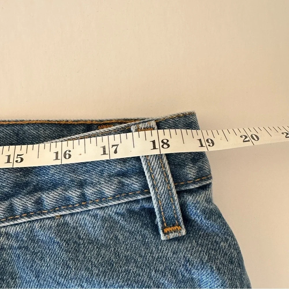 Vintage Levi’s Relaxed Straight Leg Jeans Men 38 Labeled 40